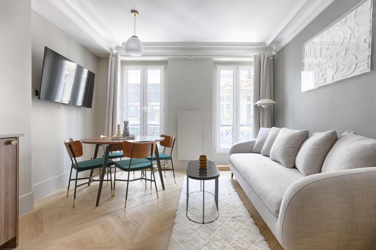 Unique Luxury Parisian Flat 2Br/6P -Champs Elysees المظهر الخارجي الصورة